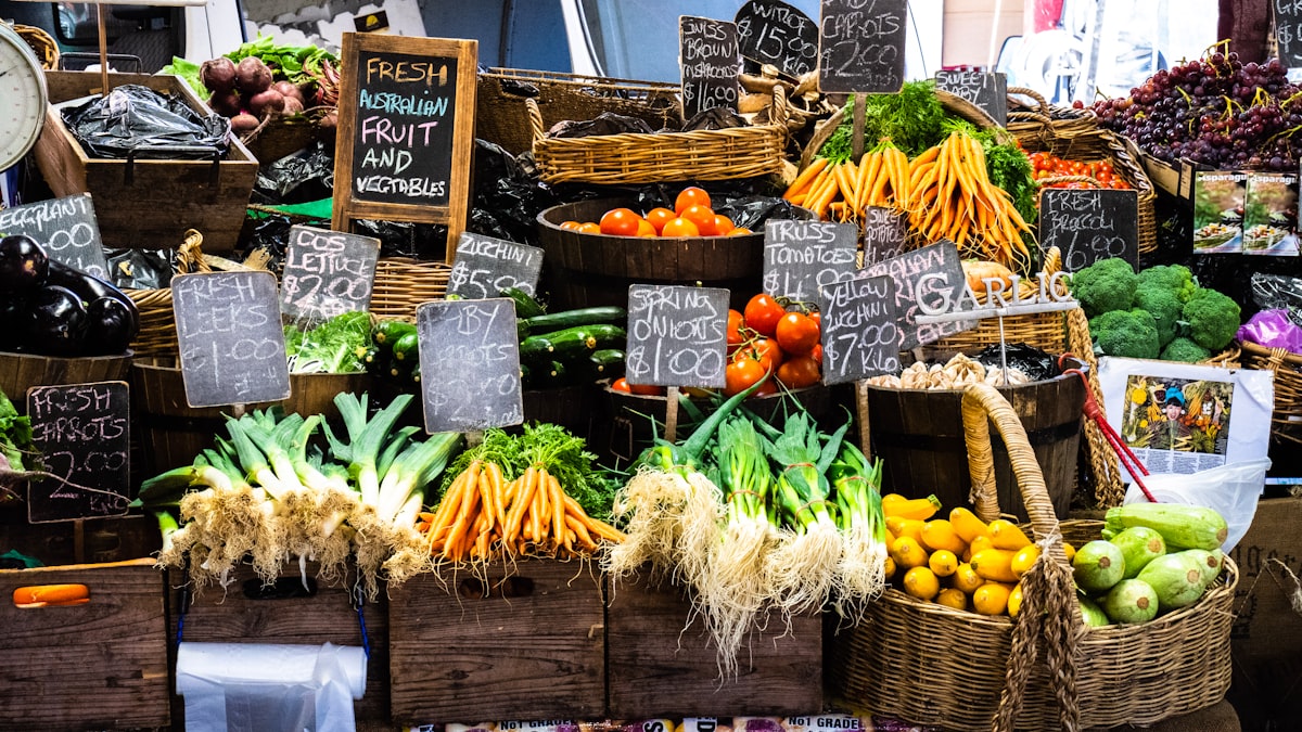 Sustainable nutrition habits visual representation
